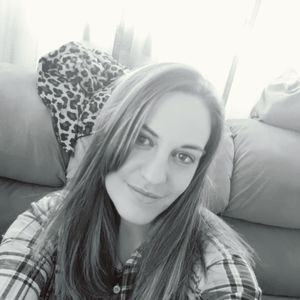 Meet your Posher, Kendra